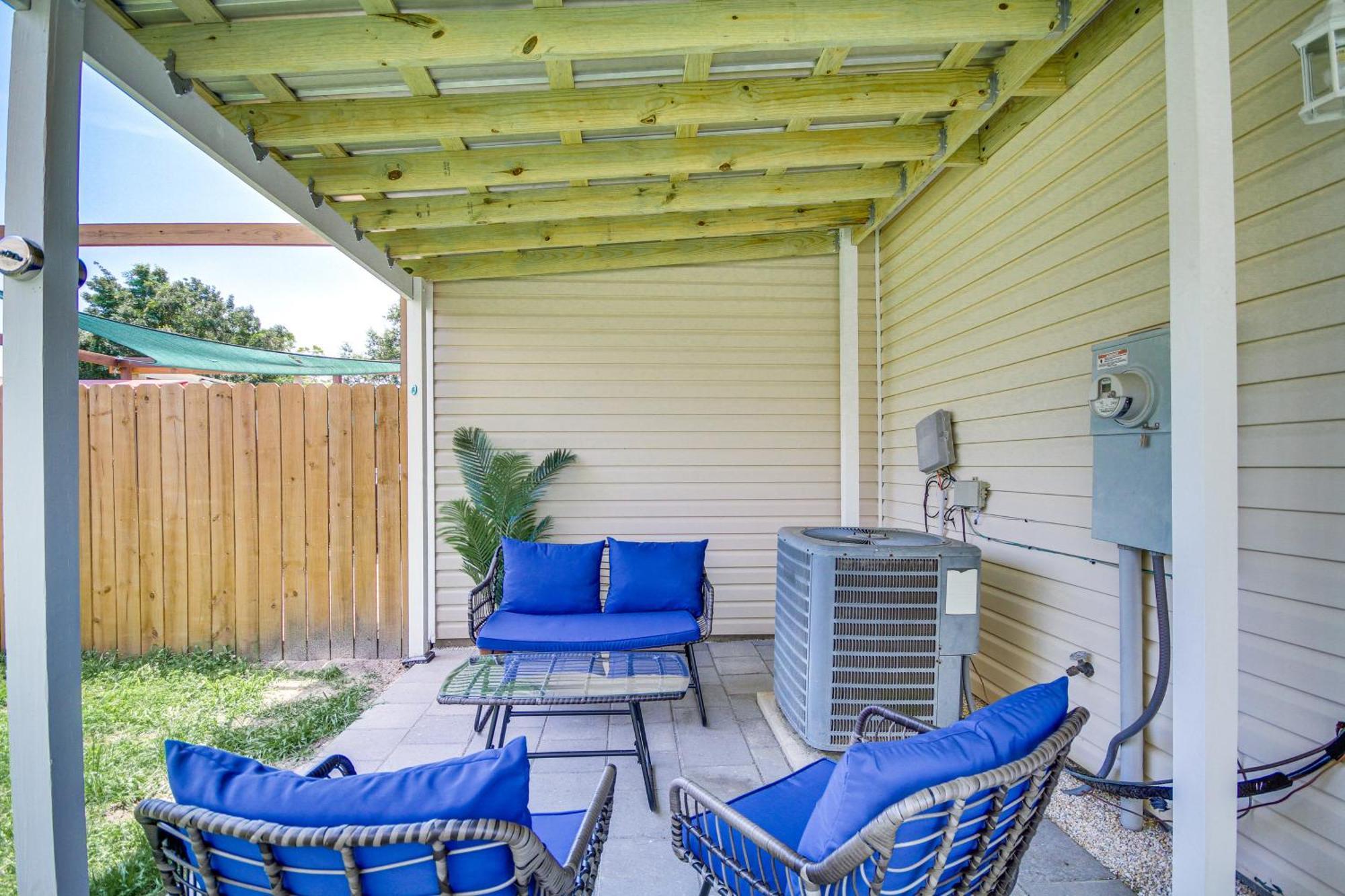 הוילה Gulfport Retreat With Pool Access 4 Mi To Aquarium מראה חיצוני תמונה
